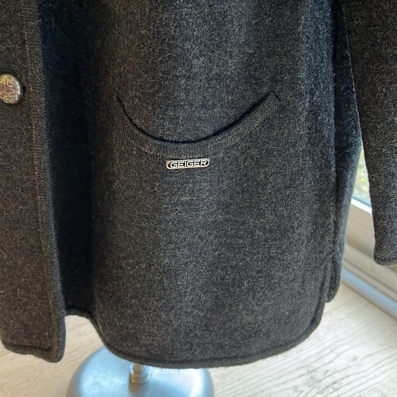 EUC Geiger wool coat - Picture 5 of 11